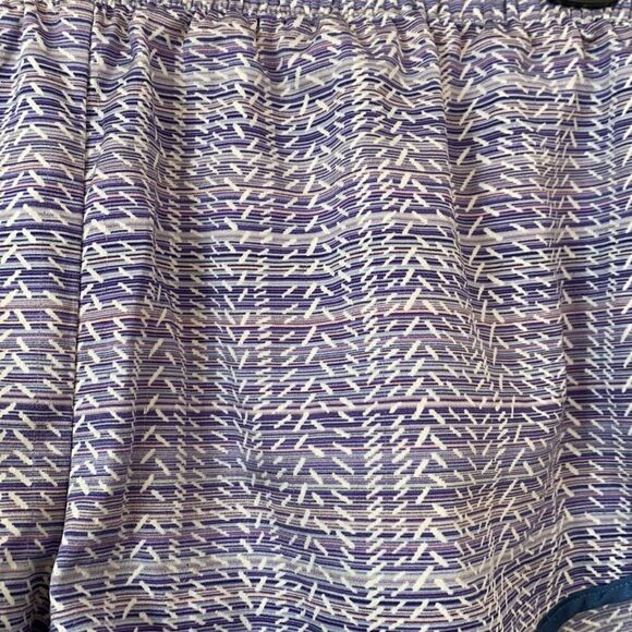 Victoria’s Secret Pajama Shorts Silky Medium - Picture 4 of 6